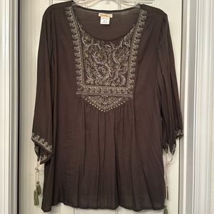 Women’s Boutique Top